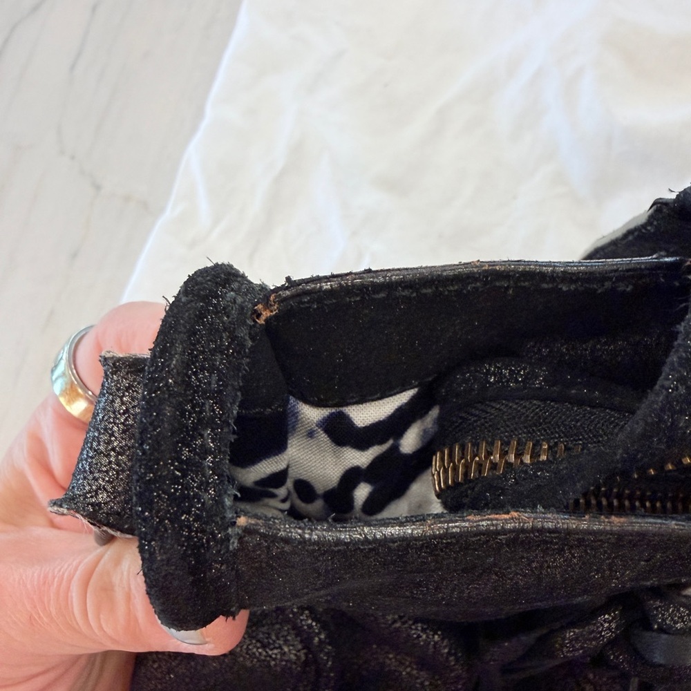 Balenciaga Metallic classic city bag - Picture 16 of 17